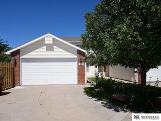 Foreclosed Home - 2190 KINGSWOOD CIR, 68521