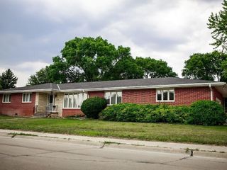 Foreclosed Home - 1834 28TH ST, 68601