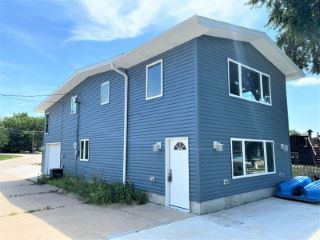 Foreclosed Home - 11 S SHORE DR, 68601