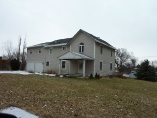 Foreclosed Home - 502 E 3RD ST, 68666