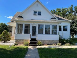 Foreclosed Home - 908 CENTRAL ST, 68729