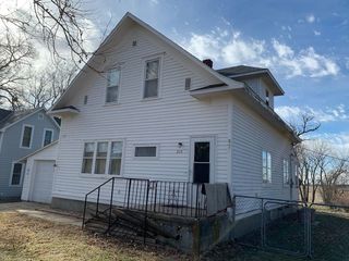 Foreclosed Home - 208 SHERMAN AVE, 68789