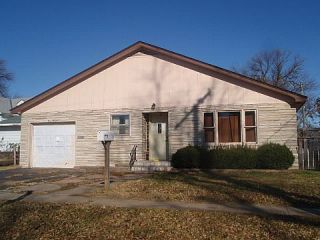 Foreclosed Home - 311 E 2ND ST, 68901
