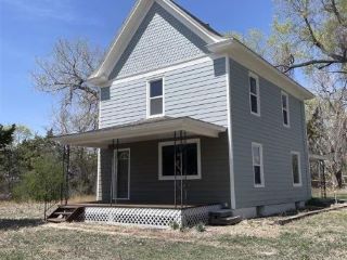 Foreclosed Home - 20706 HIGHWAY 92, 69147