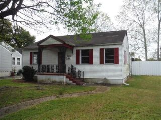 Foreclosed Home - 1034 Roselawn St, 70001