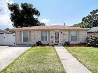 Foreclosed Home - 2004 BELMONT PL, 70001