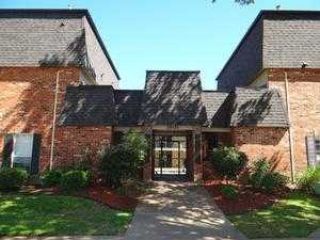 Foreclosed Home - 2601 Metairie Lawn Dr # 317, 70002