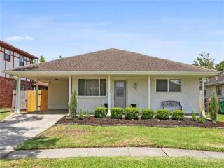 Foreclosed Home - 2809 NEYREY DR, 70002