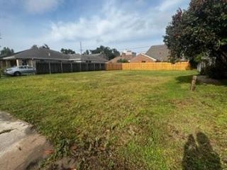 Foreclosed Home - 3536 N LABARRE RD, 70002