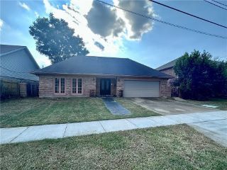 Foreclosed Home - 3912 CLEARY AVE, 70002