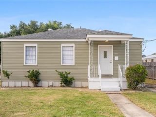 Foreclosed Home - 400 THIRBA ST, 70003