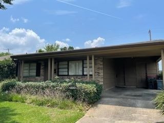 Foreclosed Home - 4200 ACADEMY DR, 70003