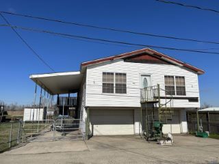 Foreclosed Home - 245 CYPRESS DR, 70030