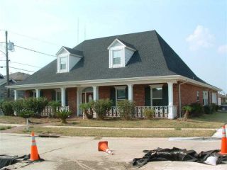 Foreclosed Home - 1209 E JOSEPHINE ST, 70043