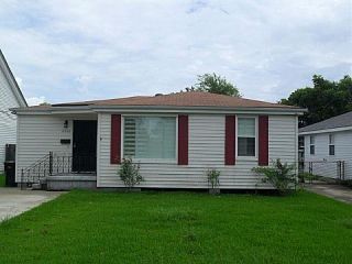 Foreclosed Home - 2305 LYNDELL DR, 70043