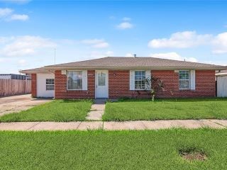 Foreclosed Home - 3108 BLANCHARD DR, 70043