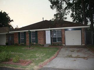 Foreclosed Home - 229 W HOOVER ST, 70047