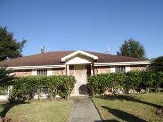 Foreclosed Home - 307 RIVER POINT DR, 70047