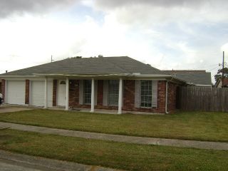 Foreclosed Home - 844 HUCKLEBERRY LN, 70056