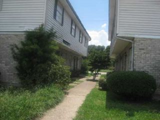 Foreclosed Home - 4104 LAC BIENVILLE DR, 70058