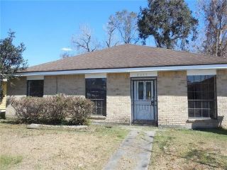 Foreclosed Home - 2045 VINEYARD LN, 70058