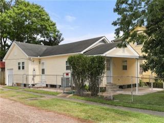Foreclosed Home - 501 MAPLE AVE, 70058