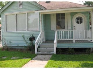 Foreclosed Home - 1024 WEBSTER ST, 70062