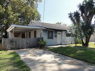 Foreclosed Home - 1918 ROOSEVELT BLVD, 70062