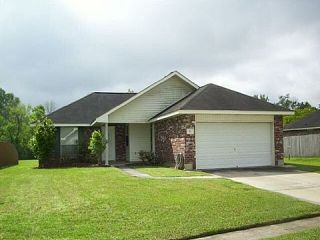 Foreclosed Home - 88 MOSS DR, 70068