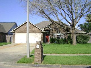 Foreclosed Home - 13 SANDPIPER DR, 70068