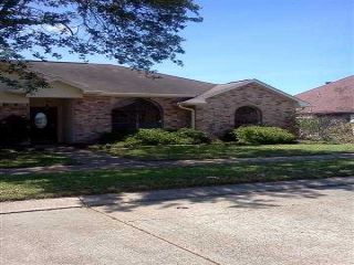 Foreclosed Home - 2223 LAUREL VALLEY DR, 70068