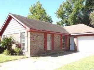 Foreclosed Home - 2453 Williamsburg Dr, 70068