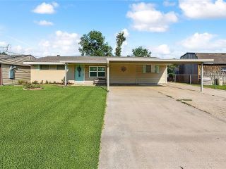 Foreclosed Home - 320 POST DR, 70070
