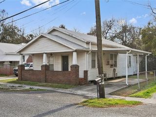 Foreclosed Home - 2175 S ALBERT ST, 70071