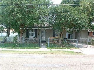 Foreclosed Home - 1417 AVENUE A, 70072
