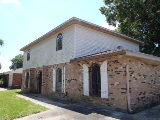 Foreclosed Home - 5233 WILLOWTREE RD, 70072