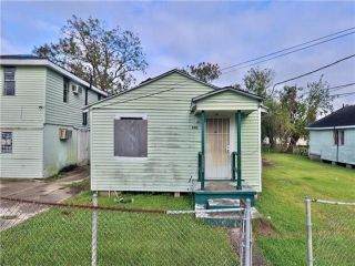 Foreclosed Home - 6012 FIELD ST, 70072