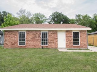 Foreclosed Home - 344 HOMEWOOD PL, 70084