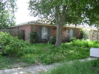 Foreclosed Home - List 100143200