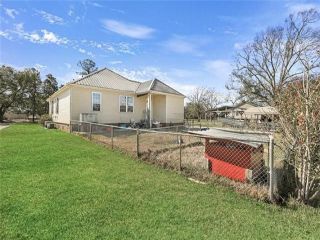 Foreclosed Home - 1417 BAYOU RD, 70085