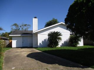Foreclosed Home - 146 East Oakland St, 70087