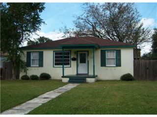 Foreclosed Home - 900 WEST DR, 70094