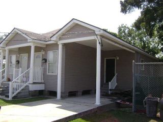 Foreclosed Home - 1693 ELIZARDI BLVD, 70114