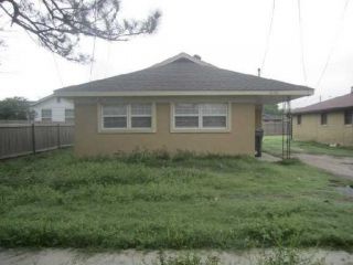 Foreclosed Home - 2140 FARRAGUT ST, 70114
