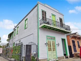 Foreclosed Home - 1017 TOURO ST, 70116