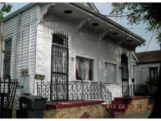 Foreclosed Home - 1126 ELYSIAN FIELDS AVE, 70117