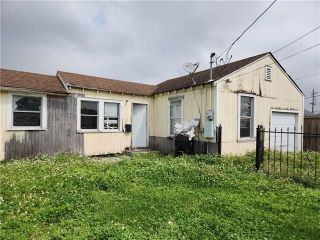 Foreclosed Home - 3301 N CLAIBORNE AVE, 70117