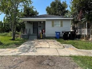 Foreclosed Home - 9012 OLEANDER ST, 70118