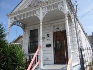 Foreclosed Home - 3107 Gravier St, 70119