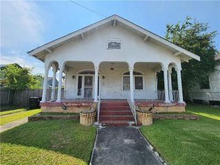 Foreclosed Home - 1560 N TONTI ST, 70119